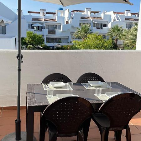 Hacienda Golf Ислантила Екстериор снимка